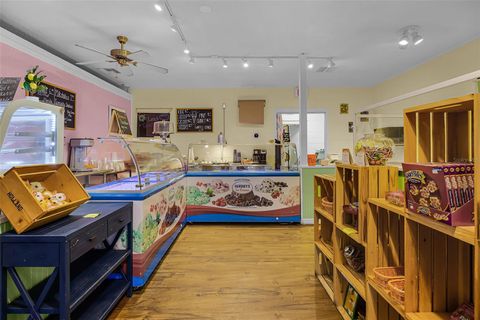 Tiny photo for 16927 Lakeside Drive, Montverde, FL 34756 (MLS # G5102356)