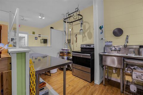 Tiny photo for 16927 Lakeside Drive, Montverde, FL 34756 (MLS # G5102356)