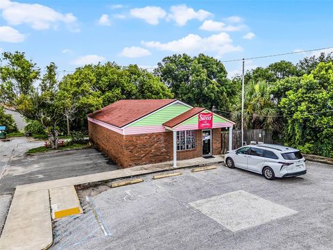 Tiny photo for 16927 Lakeside Drive, Montverde, FL 34756 (MLS # G5102356)