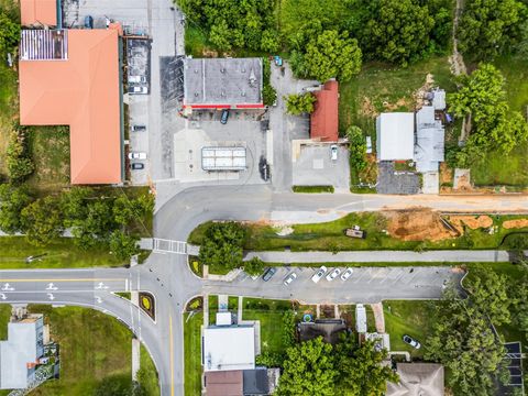 Tiny photo for 16927 Lakeside Drive, Montverde, FL 34756 (MLS # G5102356)