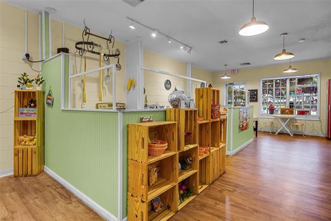 Tiny photo for 16927 Lakeside Drive, Montverde, FL 34756 (MLS # G5102356)