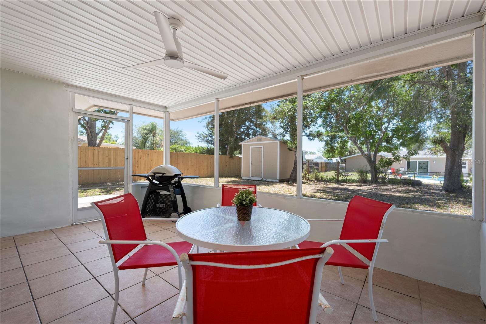 RIDGEWOOD ESTATES 19TH ADD - Residential