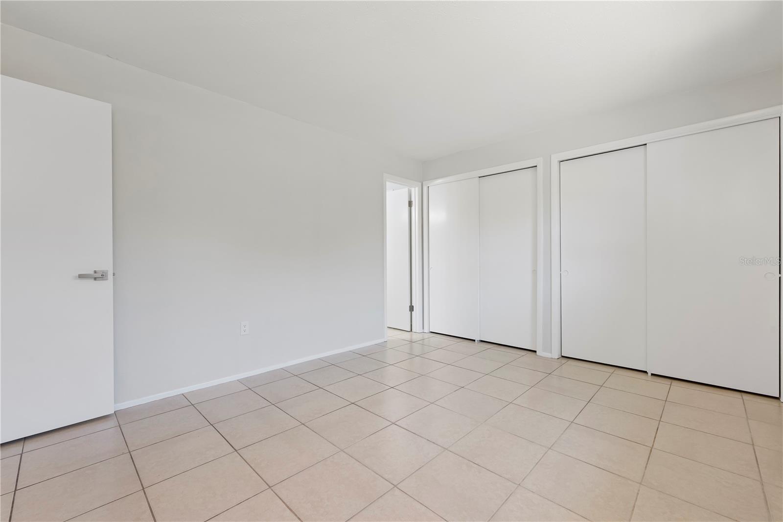 RIDGEWOOD ESTATES 19TH ADD - Residential