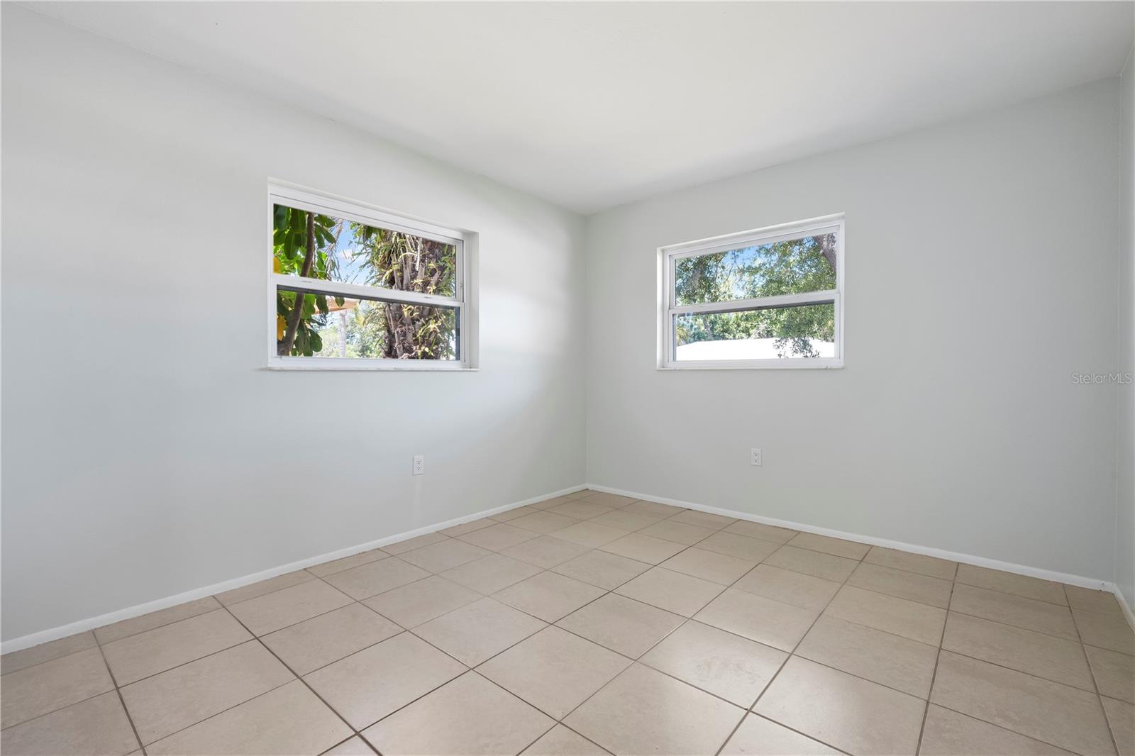 RIDGEWOOD ESTATES 19TH ADD - Residential