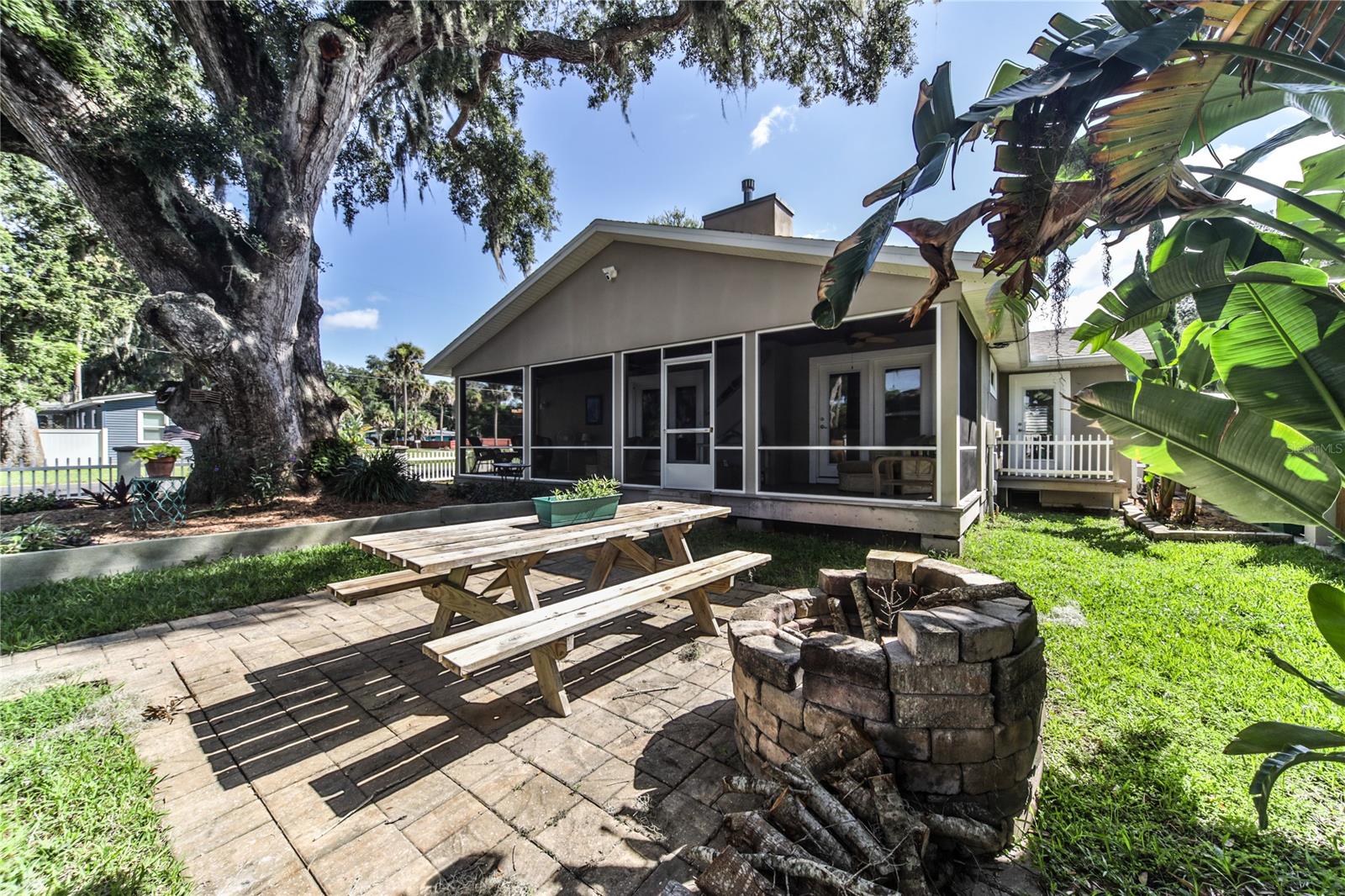 Riverside Park New Smyrna - Residential Lease