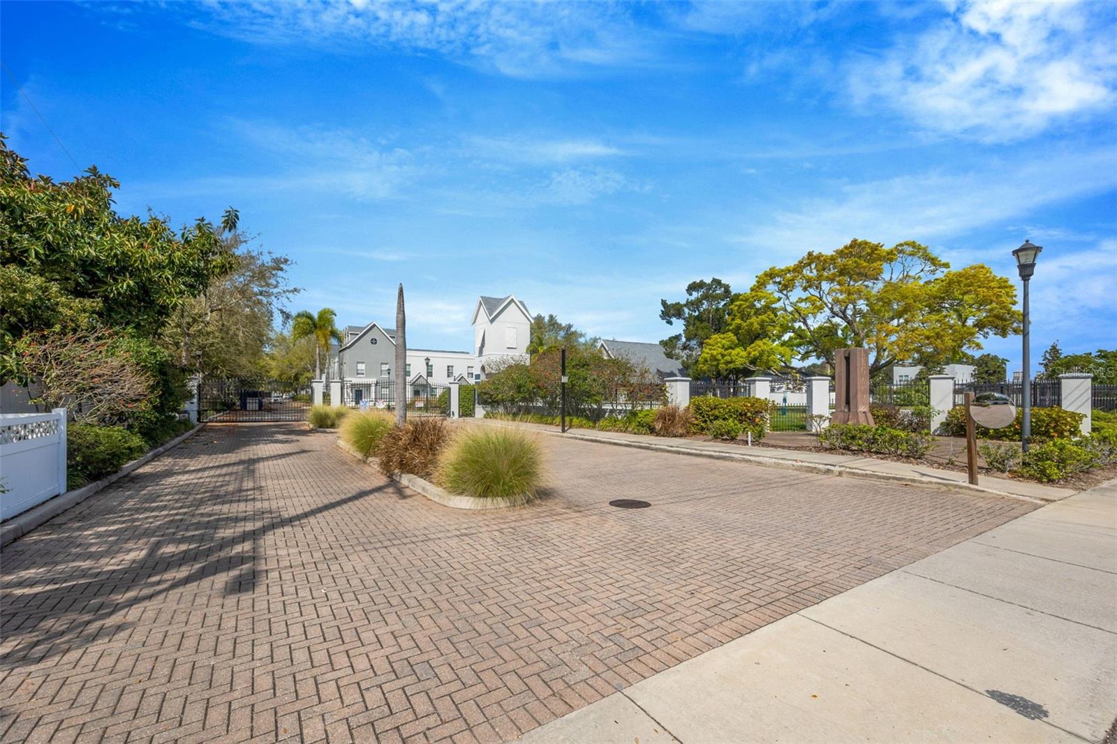 LEGACY PARK TWNHMS - Residential