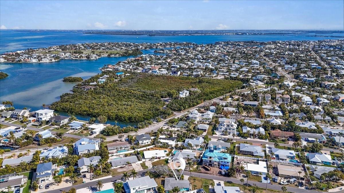 HOLMES BEACH 34TH UNIT - Residential