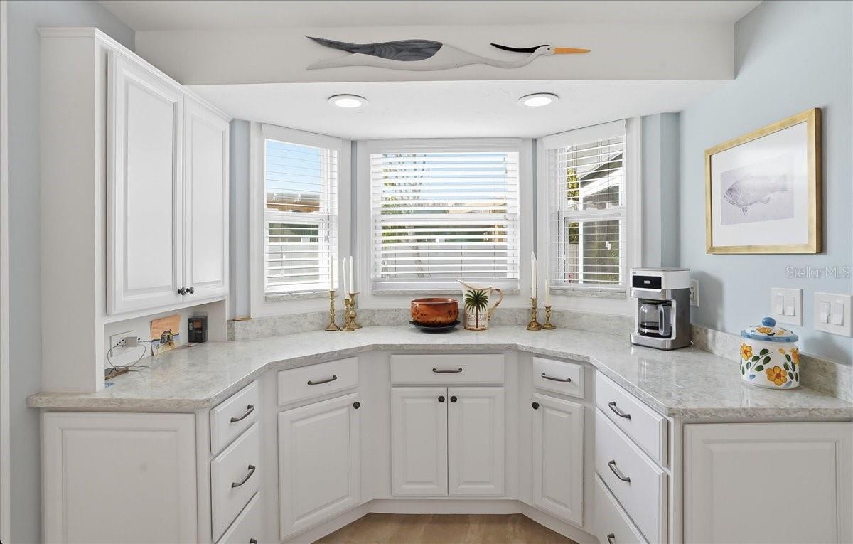 HOLMES BEACH 34TH UNIT - Residential