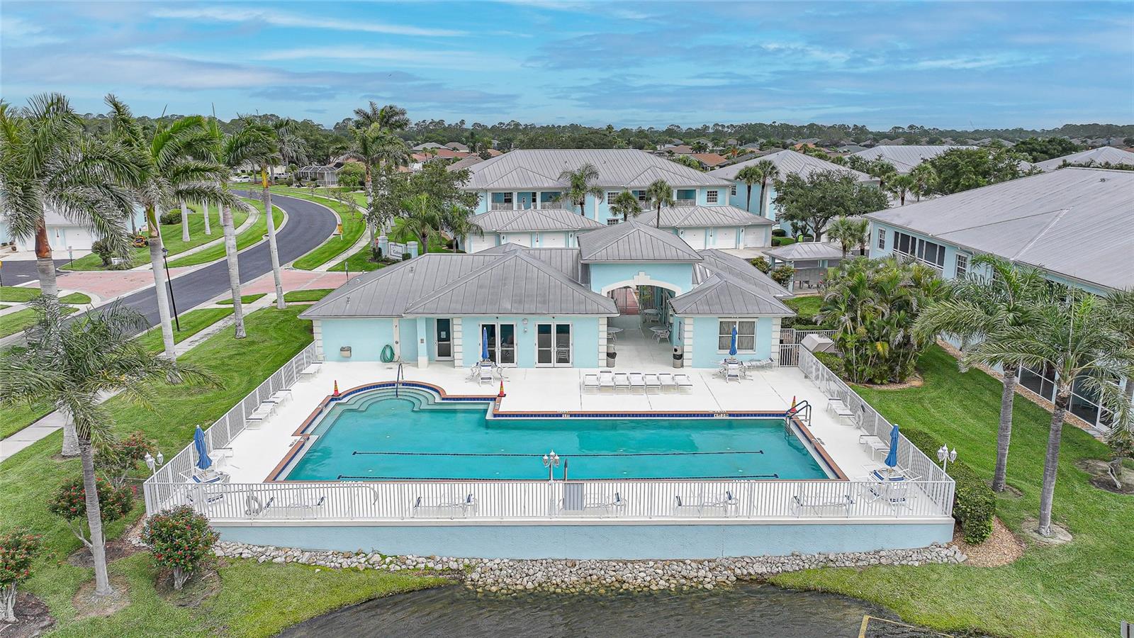 5762 SABAL TRACE DRIVE 203