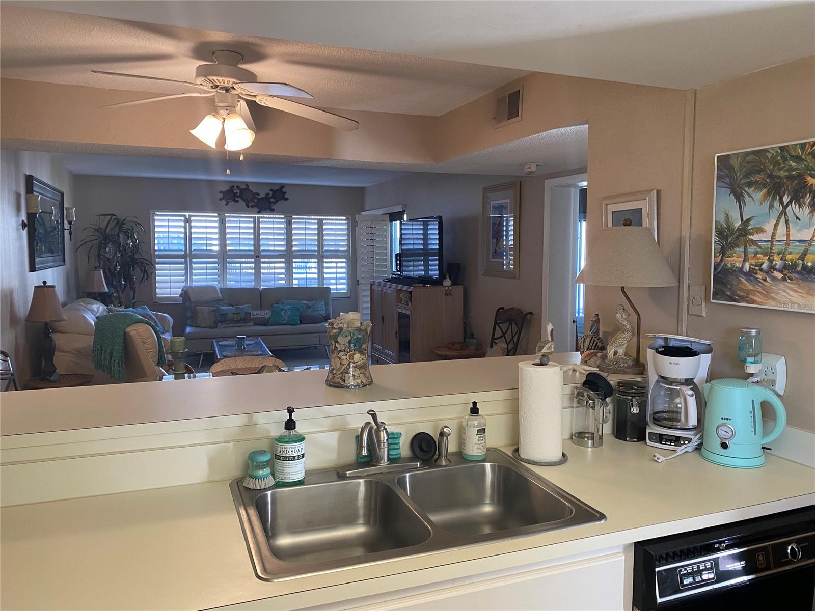 Castle Reef Condo - Residential Lease