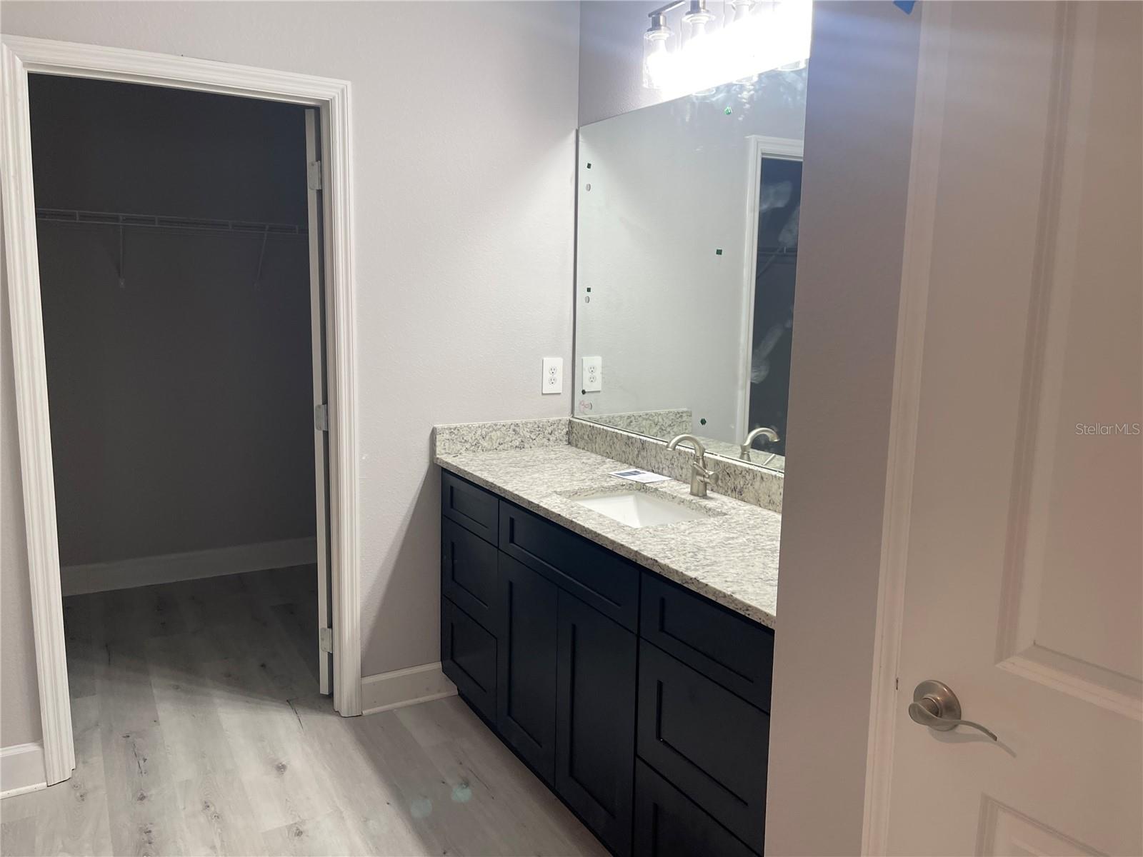 DUNDEE - Residential