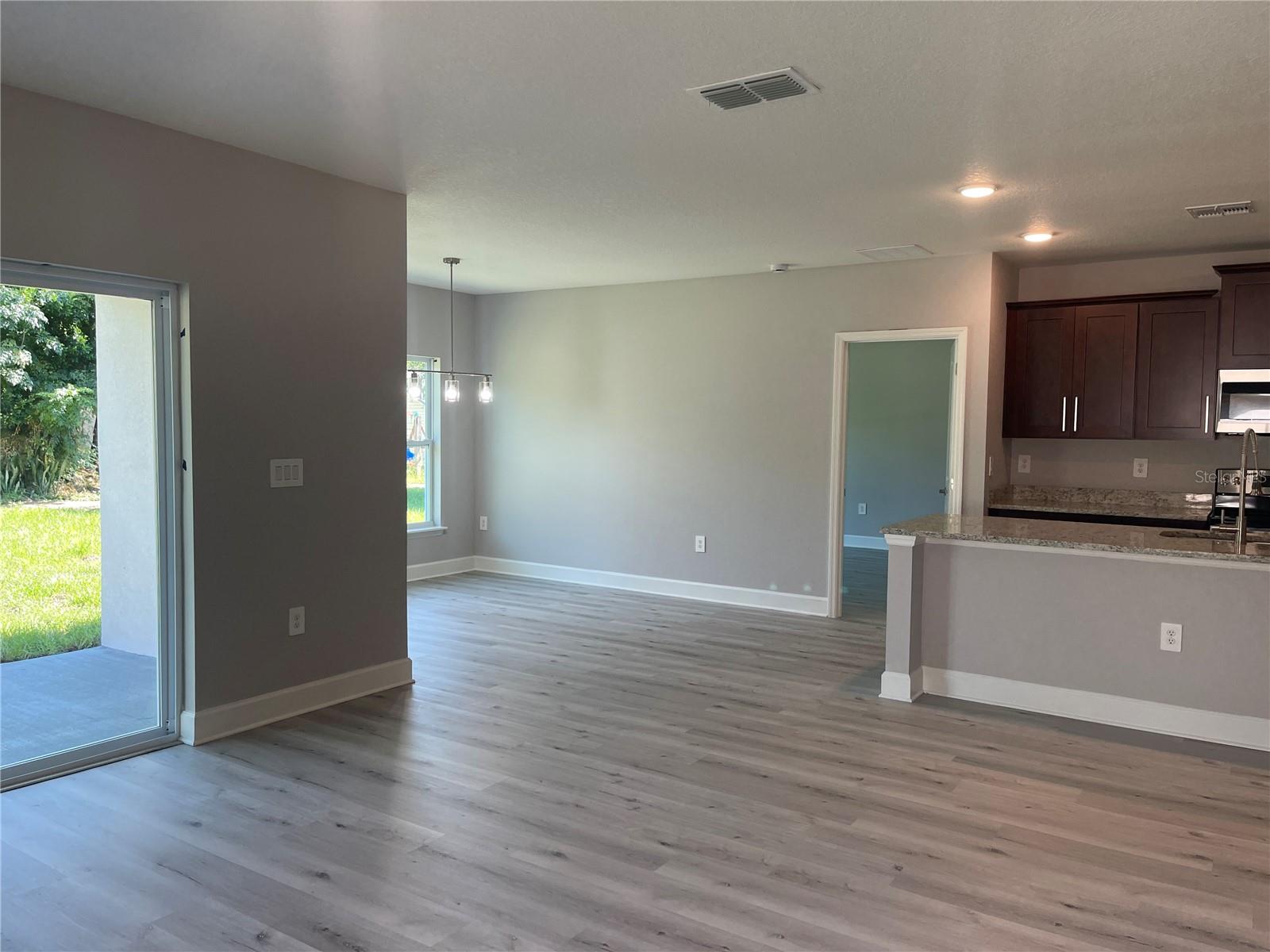 DUNDEE - Residential