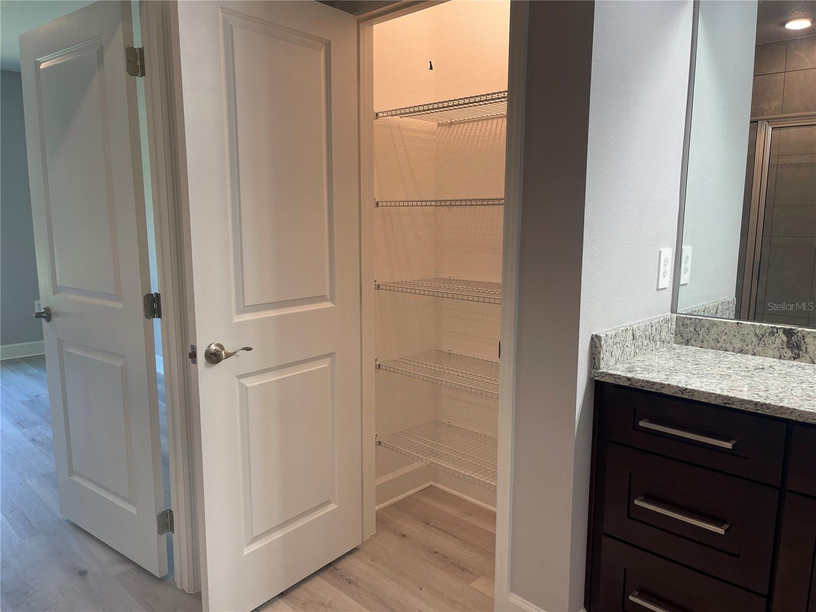 DUNDEE - Residential