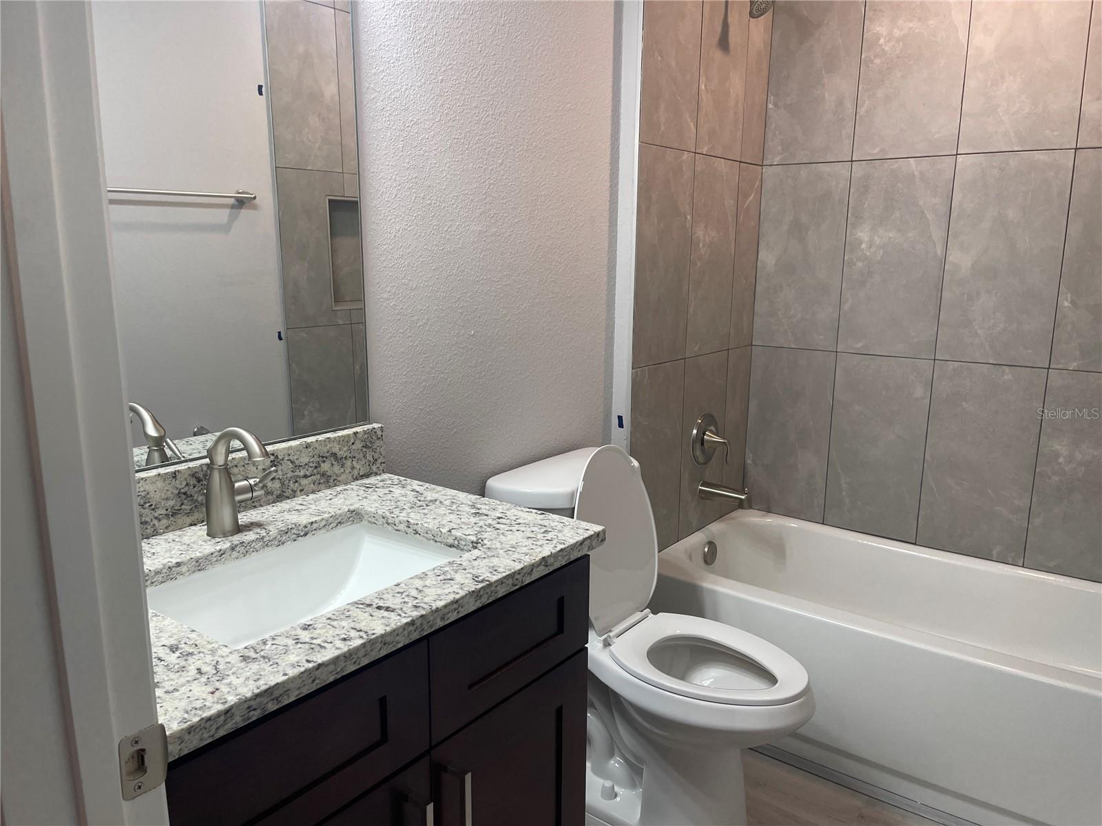 DUNDEE - Residential