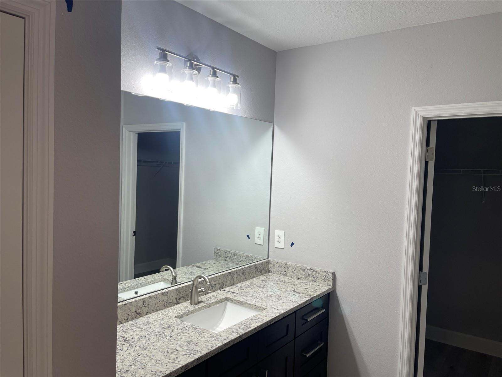 DUNDEE - Residential