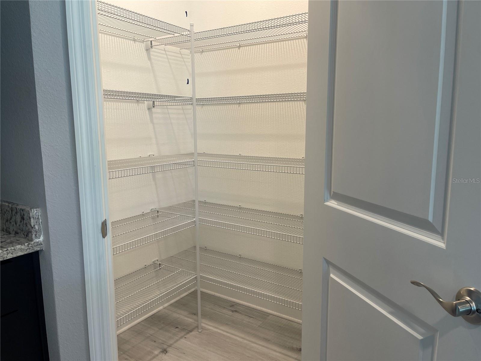 DUNDEE - Residential