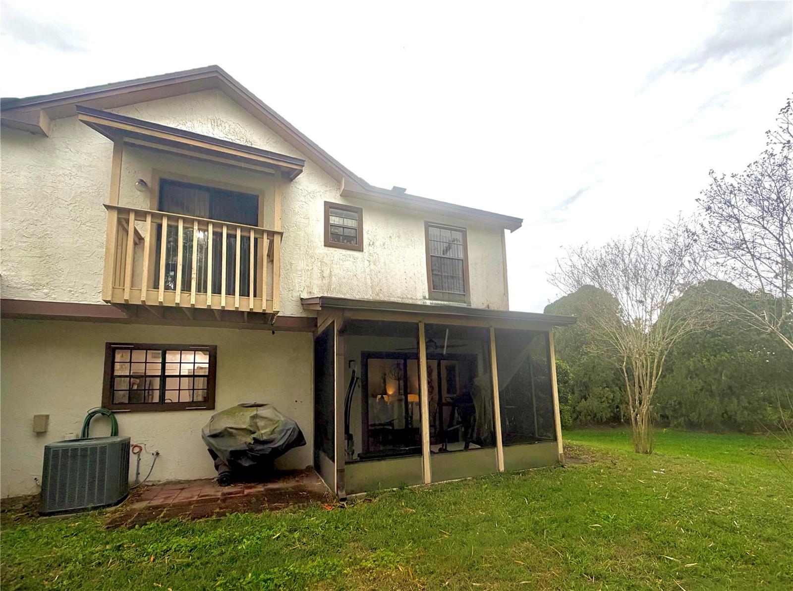 ROYALE BERMUDA TWNHS - Residential