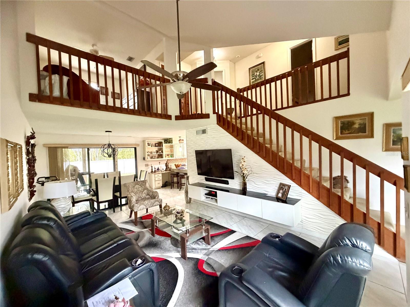 ROYALE BERMUDA TWNHS - Residential