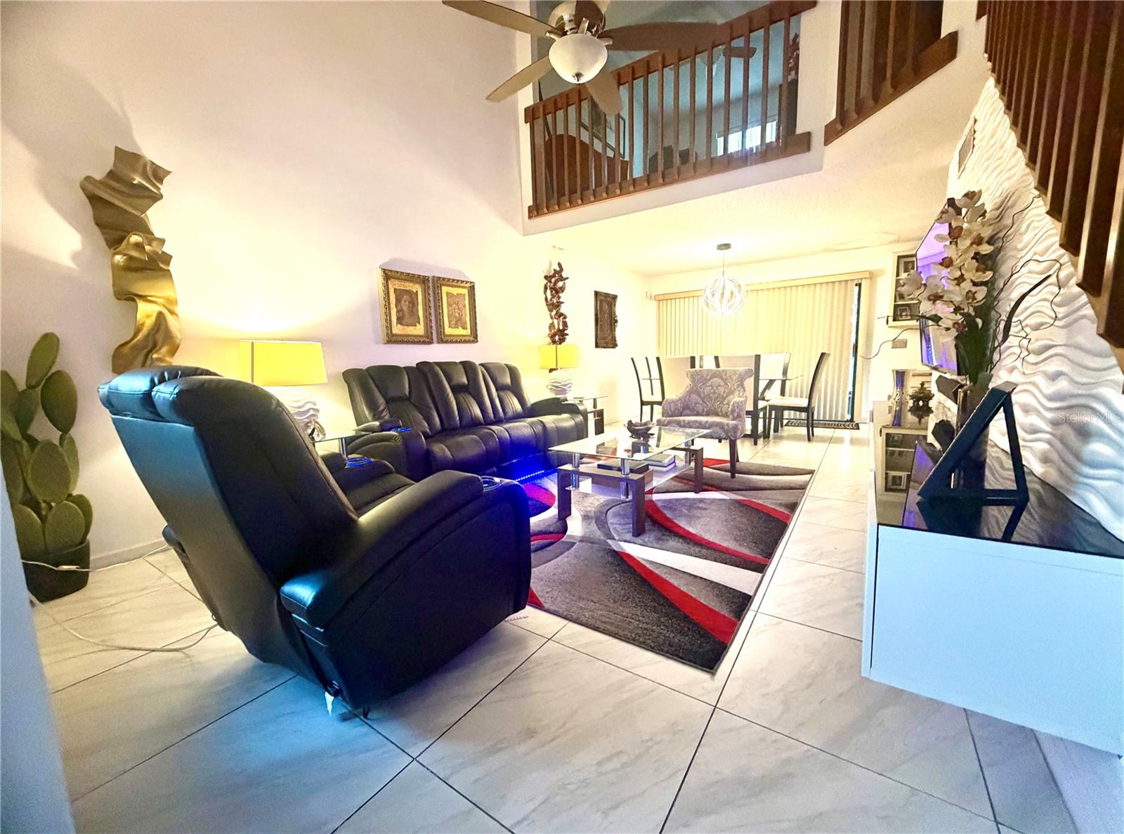 ROYALE BERMUDA TWNHS - Residential