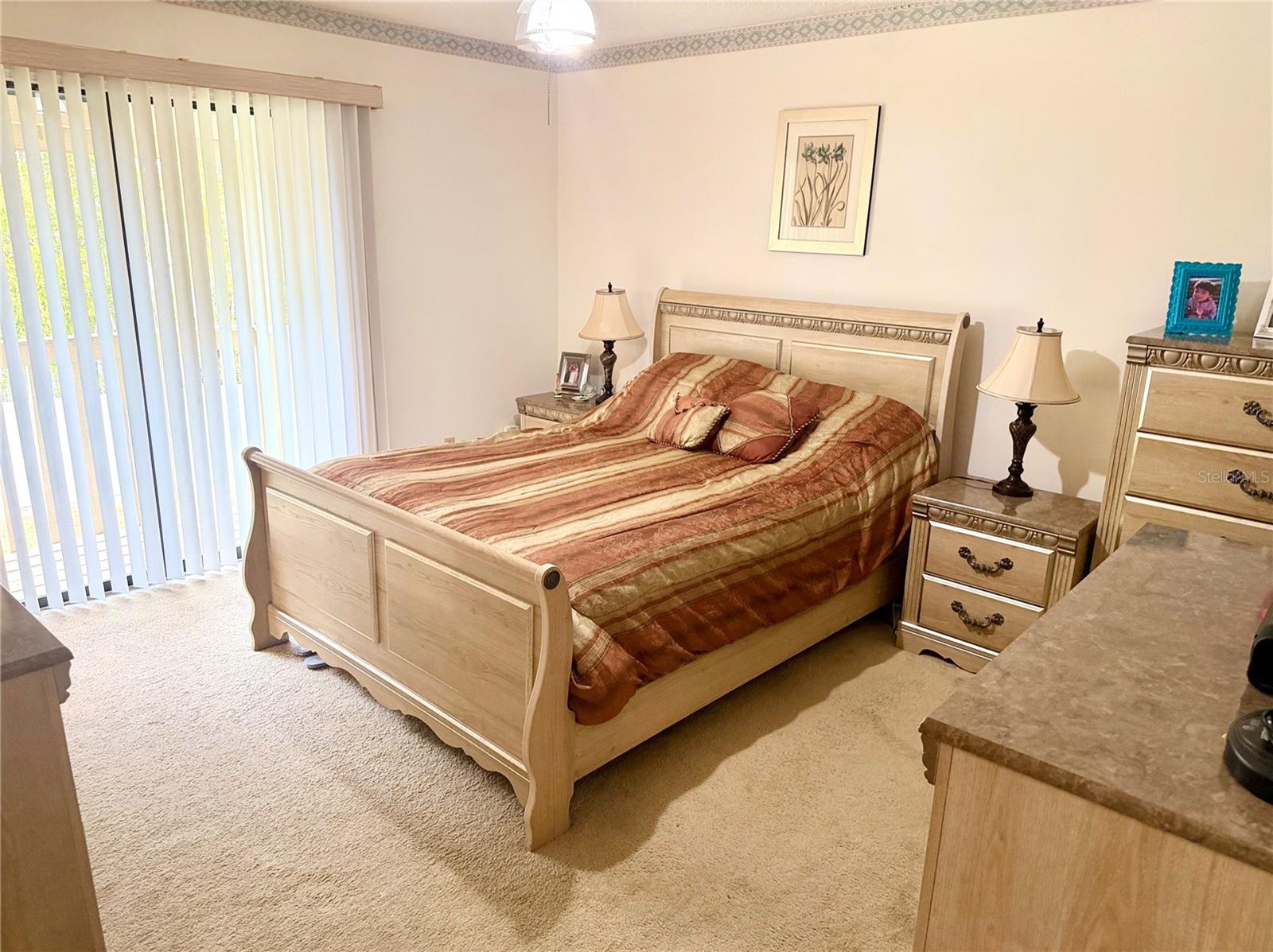 ROYALE BERMUDA TWNHS - Residential