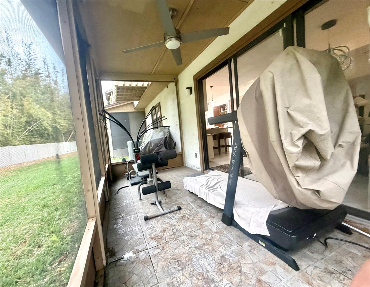 ROYALE BERMUDA TWNHS - Residential