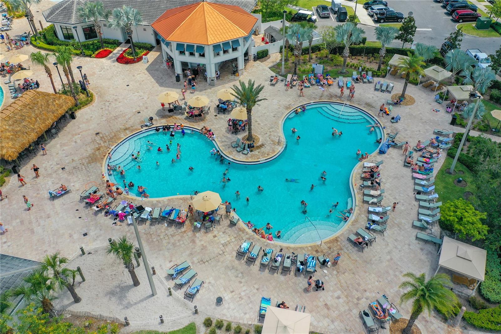 STOREY LAKE - Residential