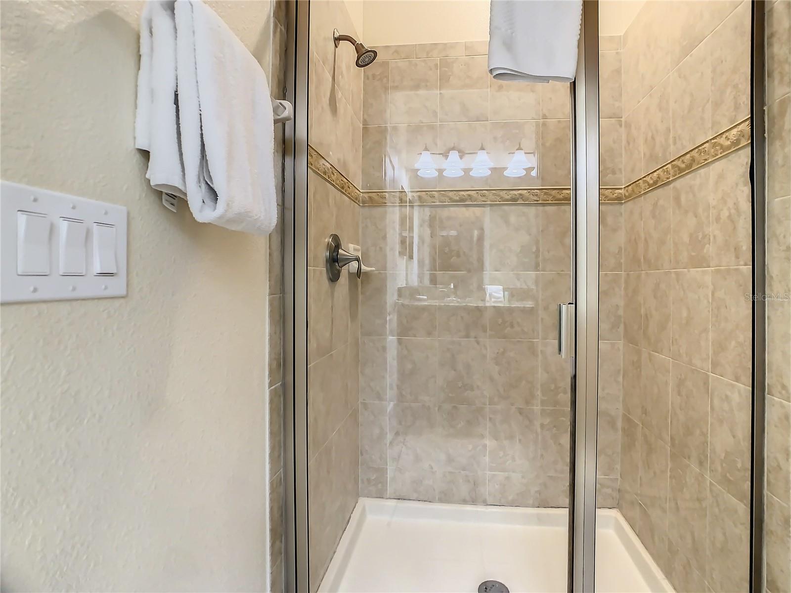 STOREY LAKE - Residential