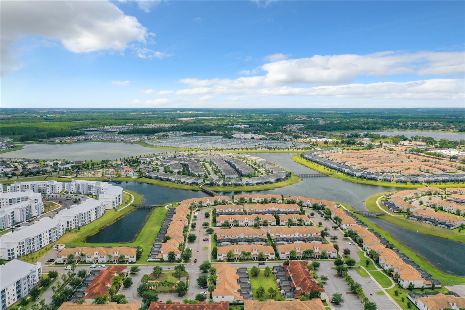 STOREY LAKE - Residential