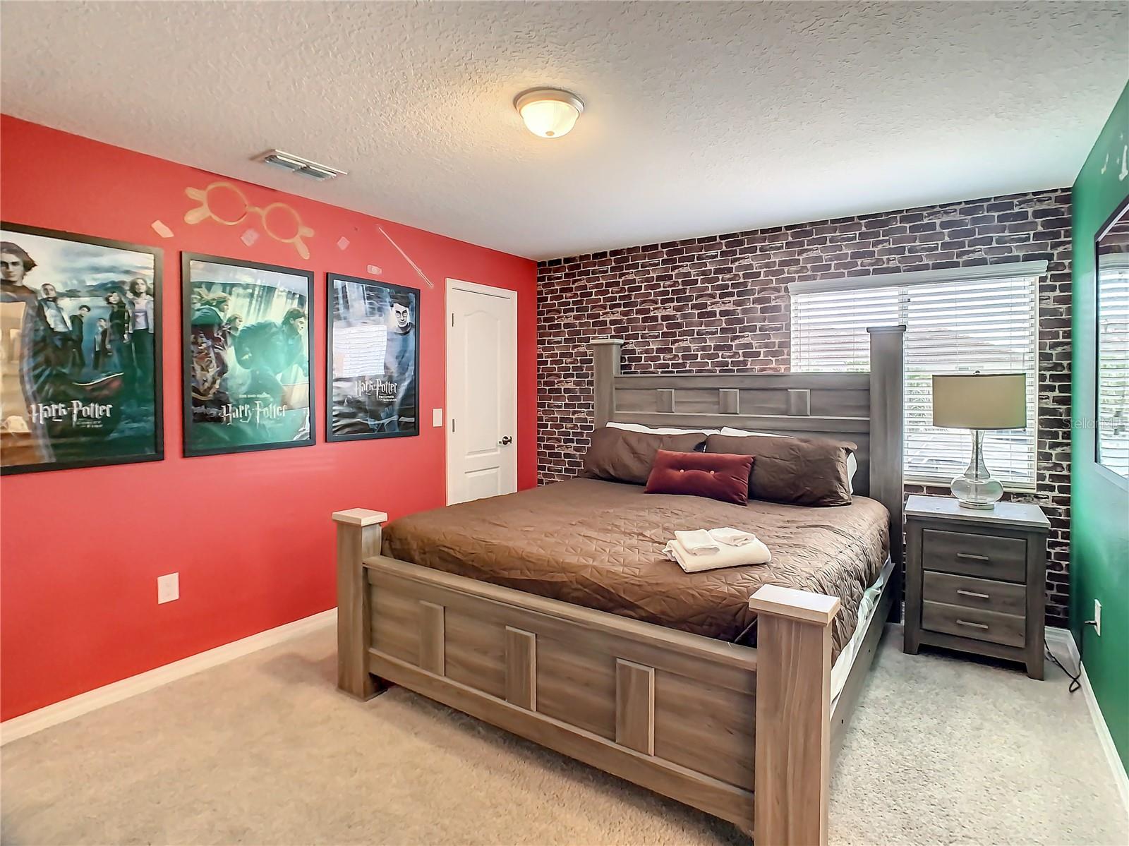 STOREY LAKE - Residential