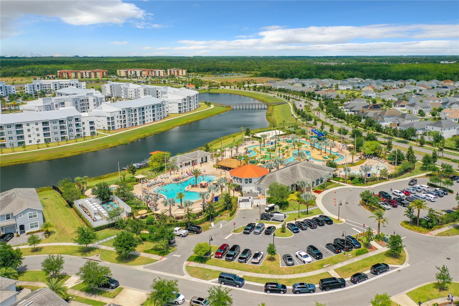 STOREY LAKE - Residential