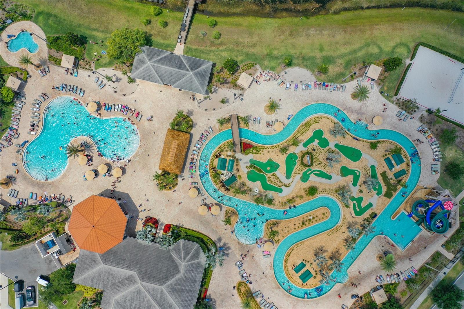 STOREY LAKE - Residential