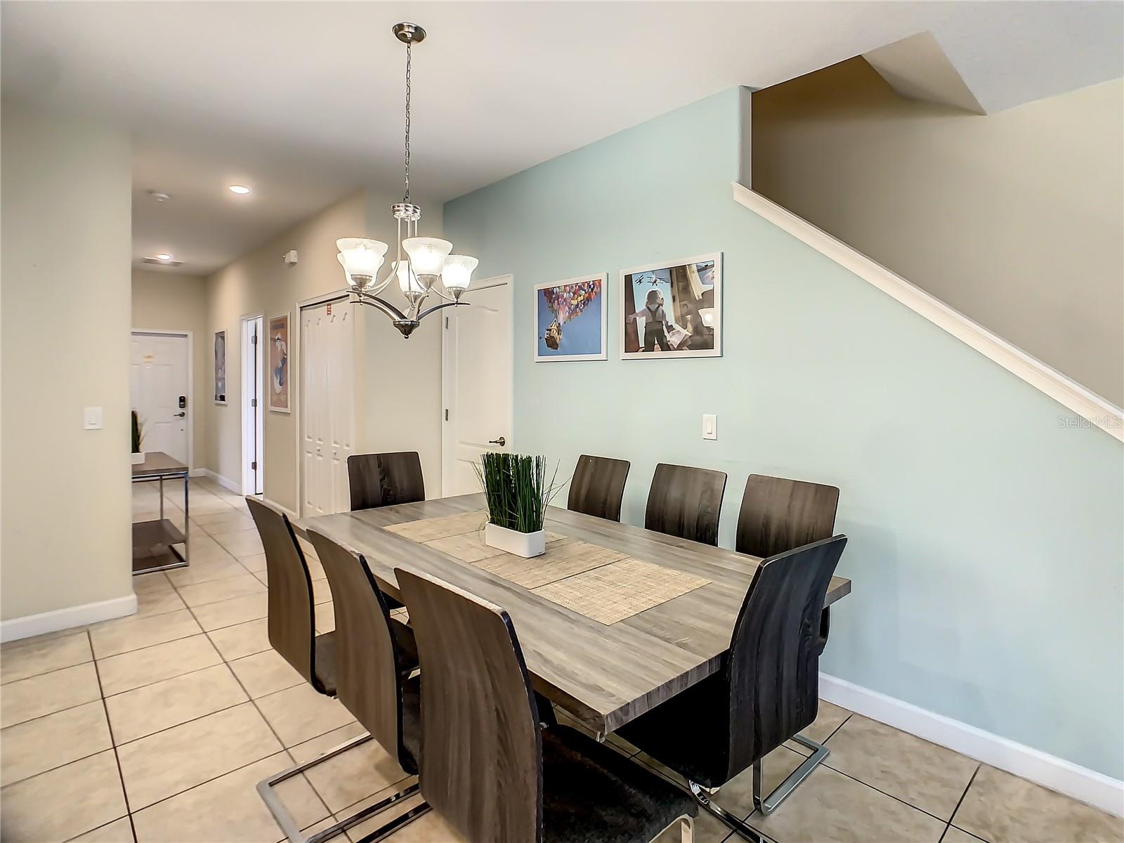 STOREY LAKE - Residential