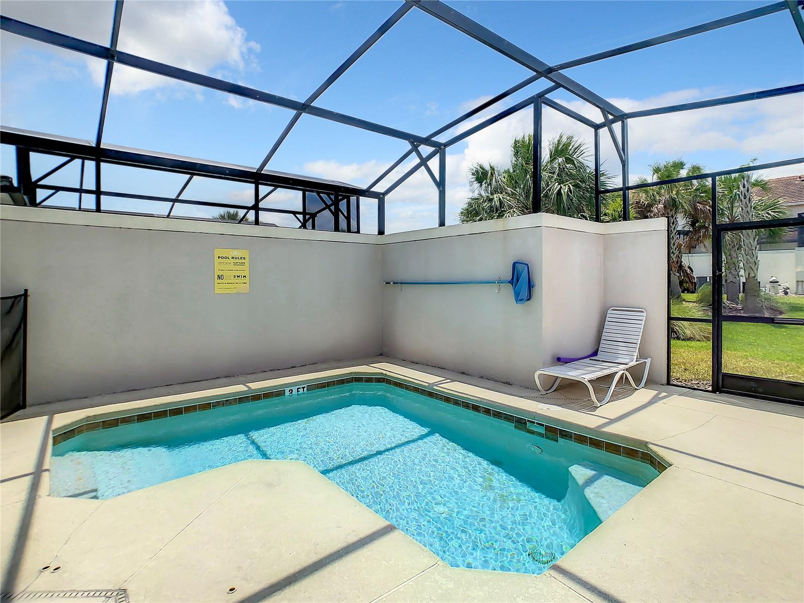 STOREY LAKE - Residential