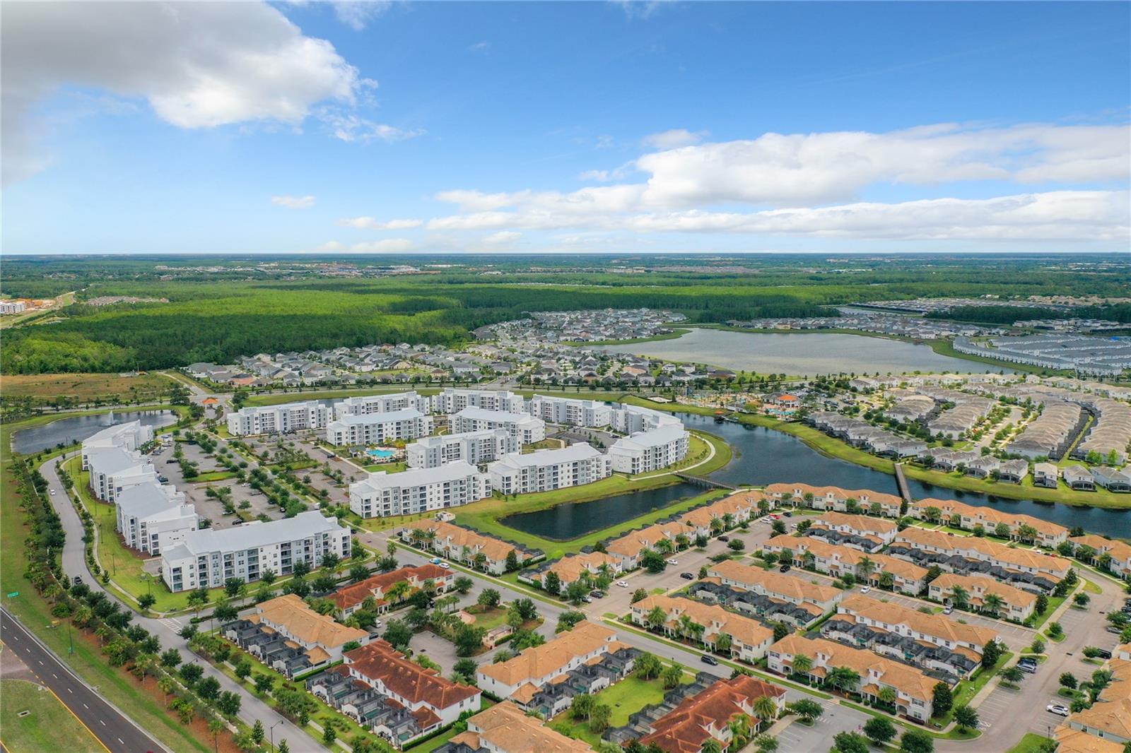 STOREY LAKE - Residential