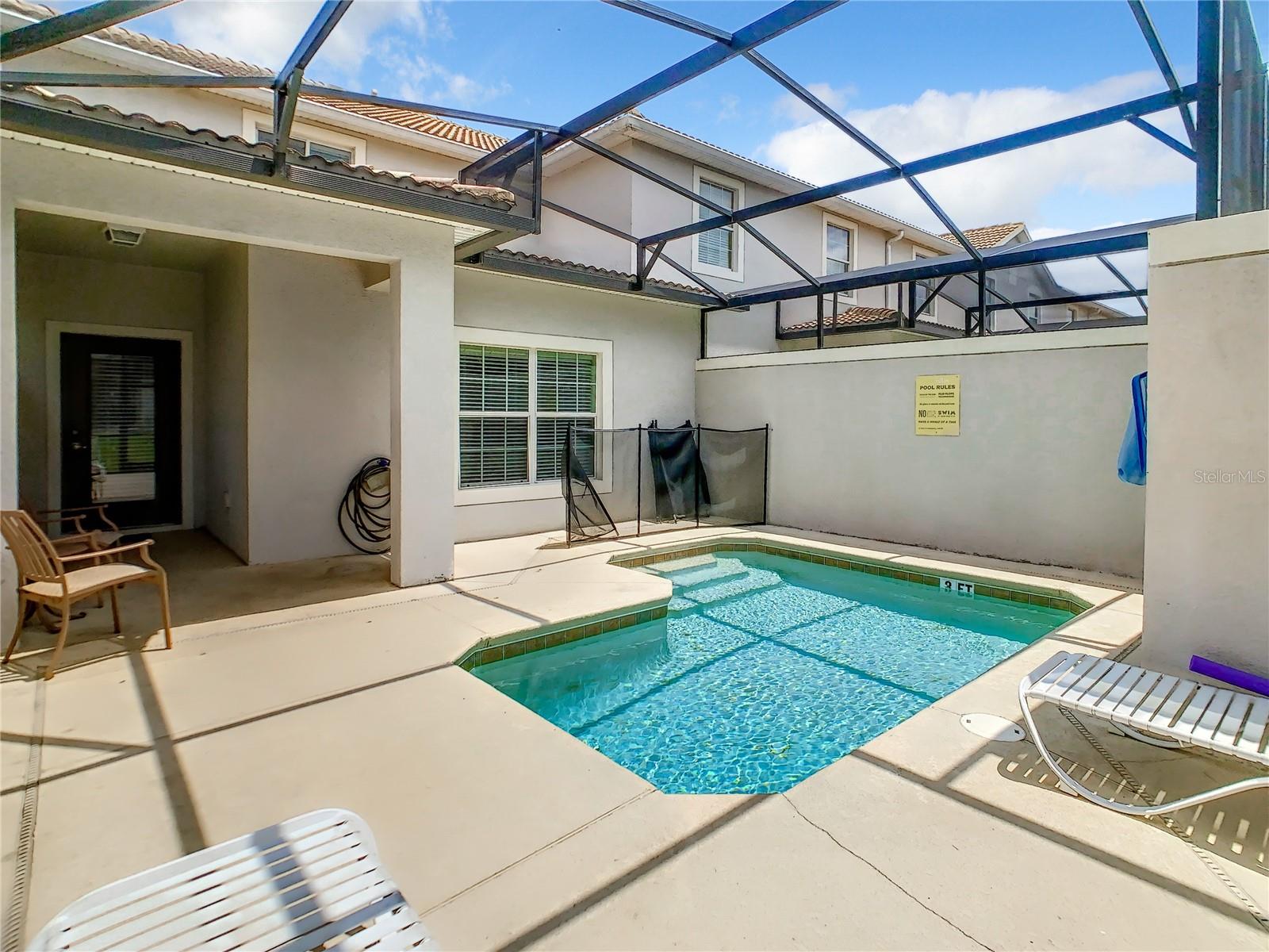 STOREY LAKE - Residential