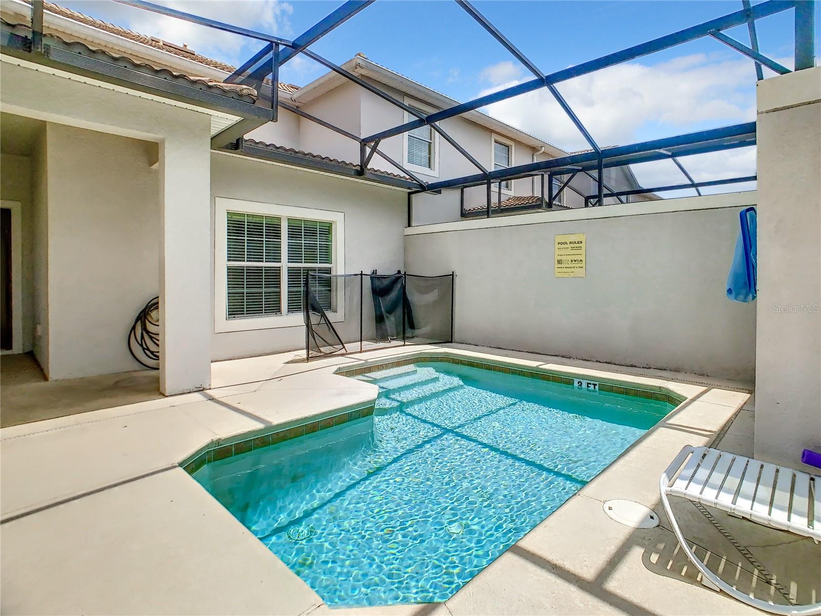 STOREY LAKE - Residential