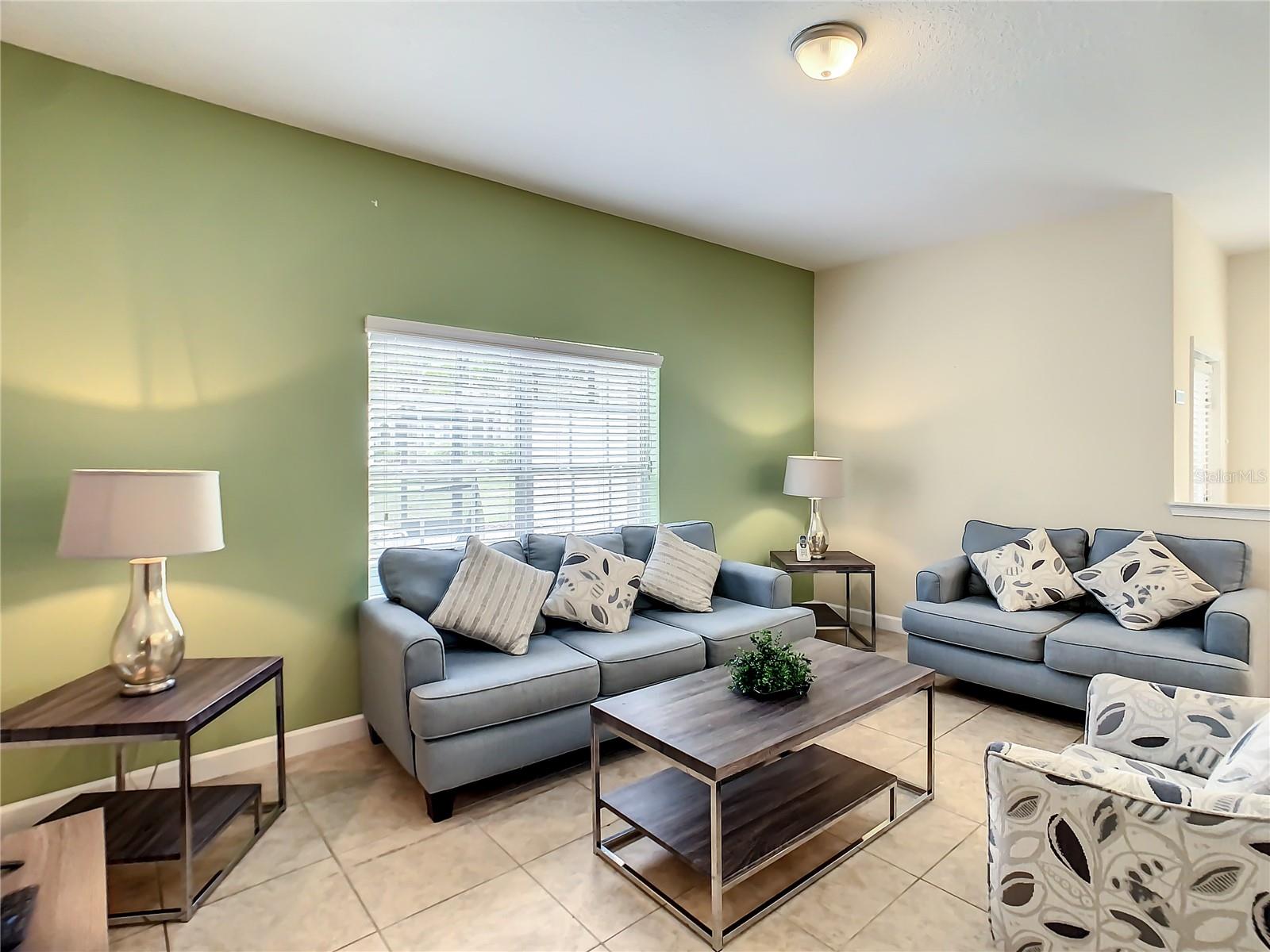 STOREY LAKE - Residential