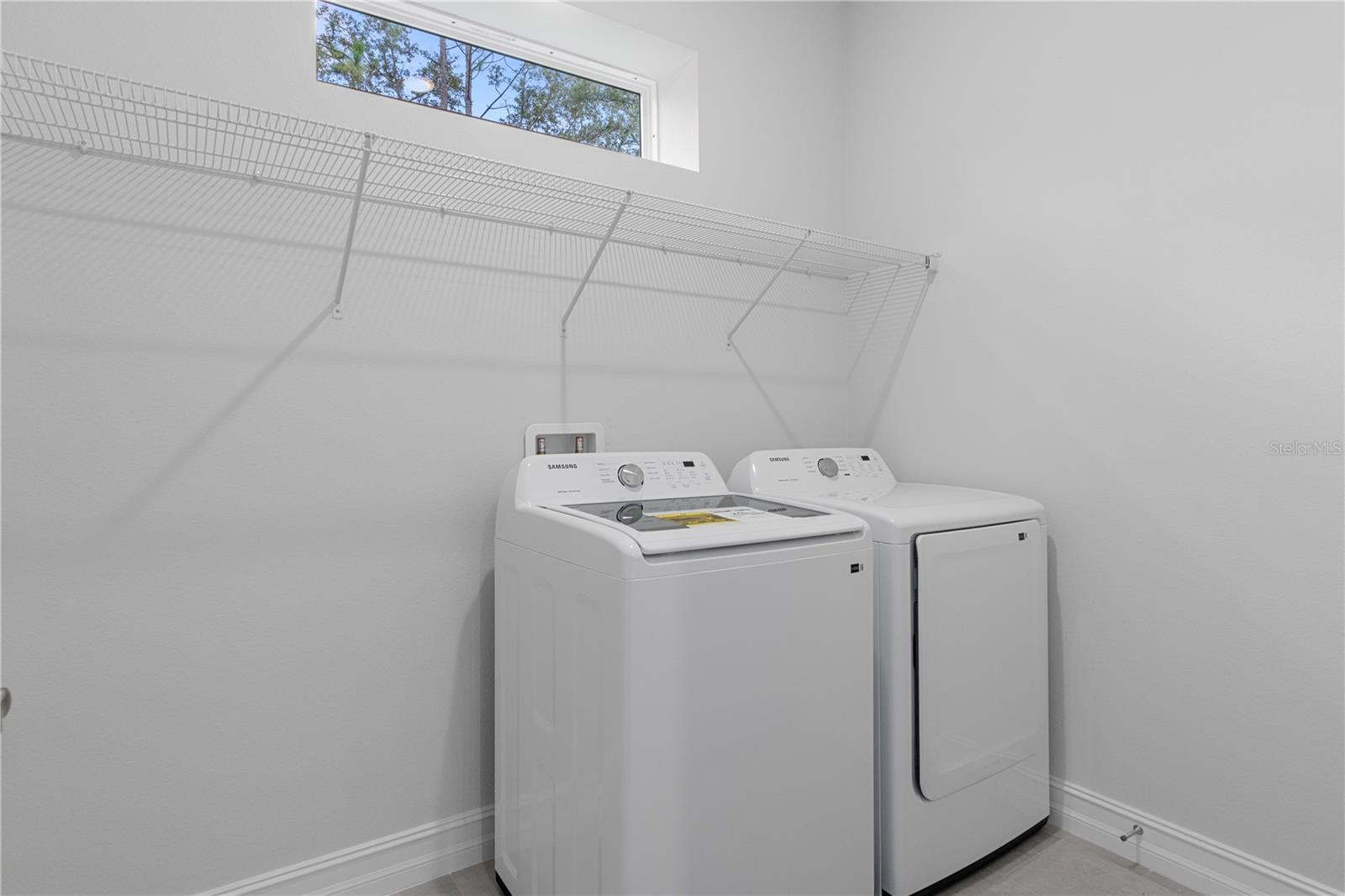 PINE RIDGE UNIT 03 - Residential