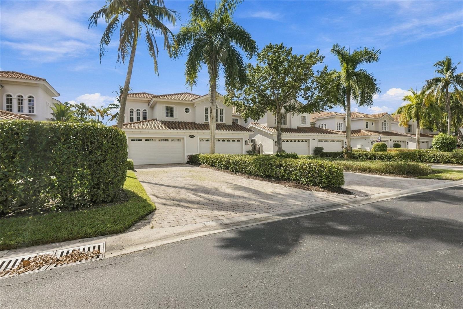 9010 CASCADA WAY 201