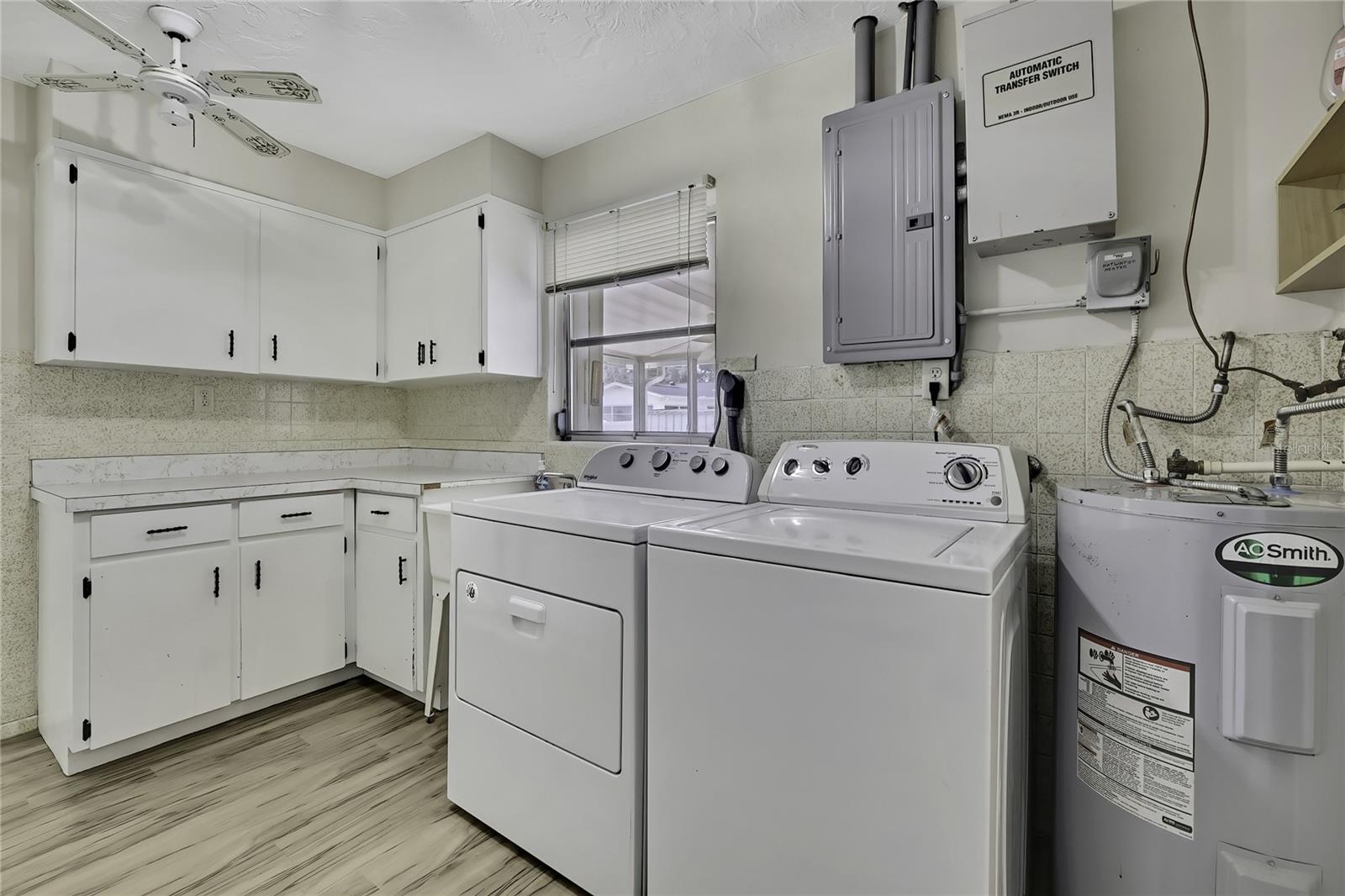 BEVERLY HILLS UNIT 05 - Residential