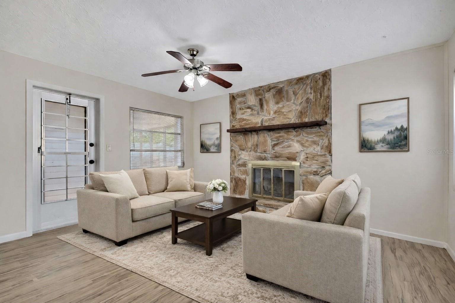 BEVERLY HILLS UNIT 05 - Residential