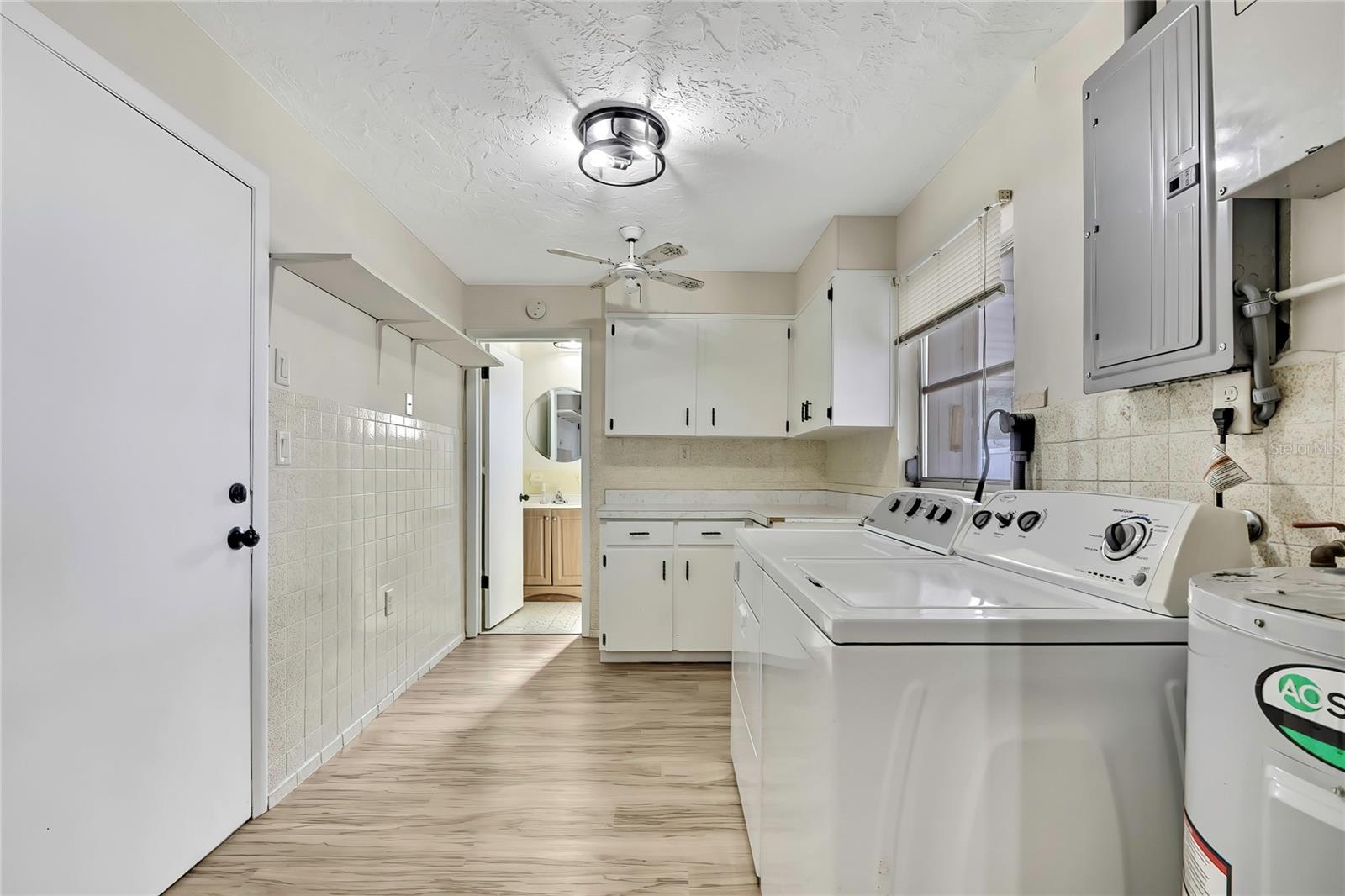 BEVERLY HILLS UNIT 05 - Residential