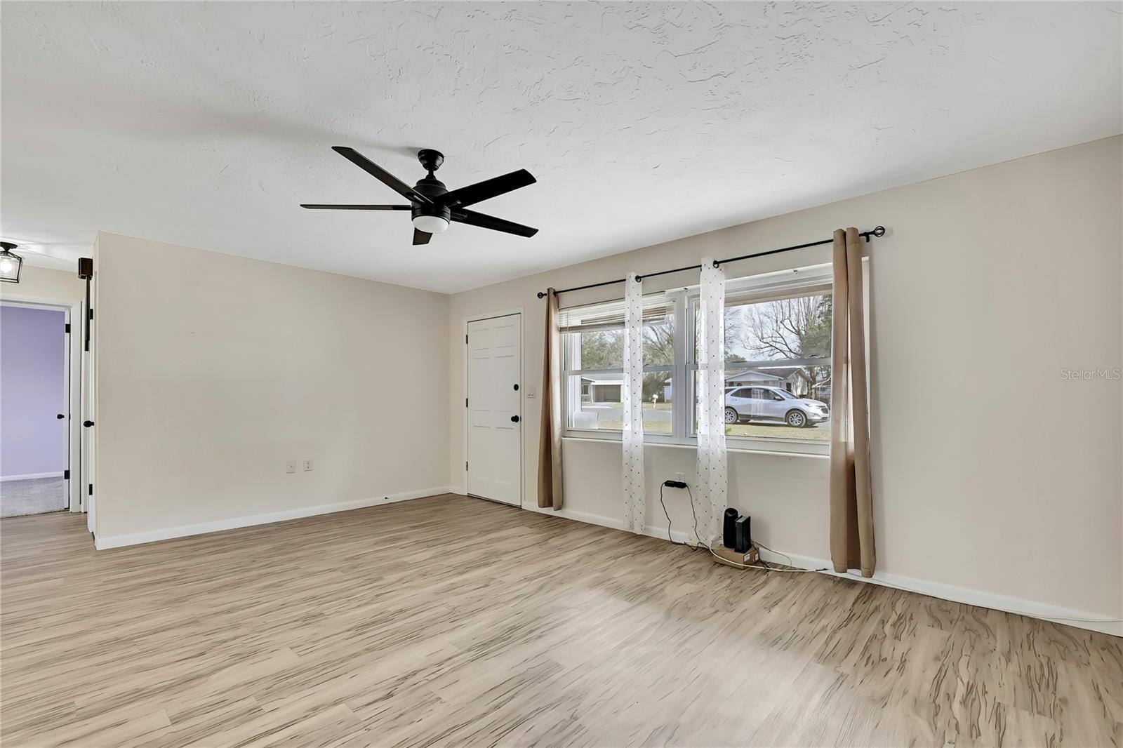 BEVERLY HILLS UNIT 05 - Residential