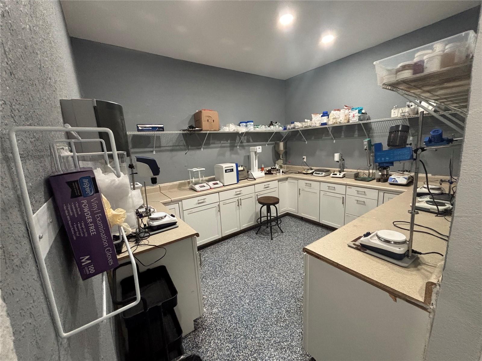 BARTOW ORIGINAL - Commercial Sale