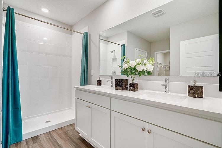 BUENA LAGO PH 1 & 2 - Residential Lease