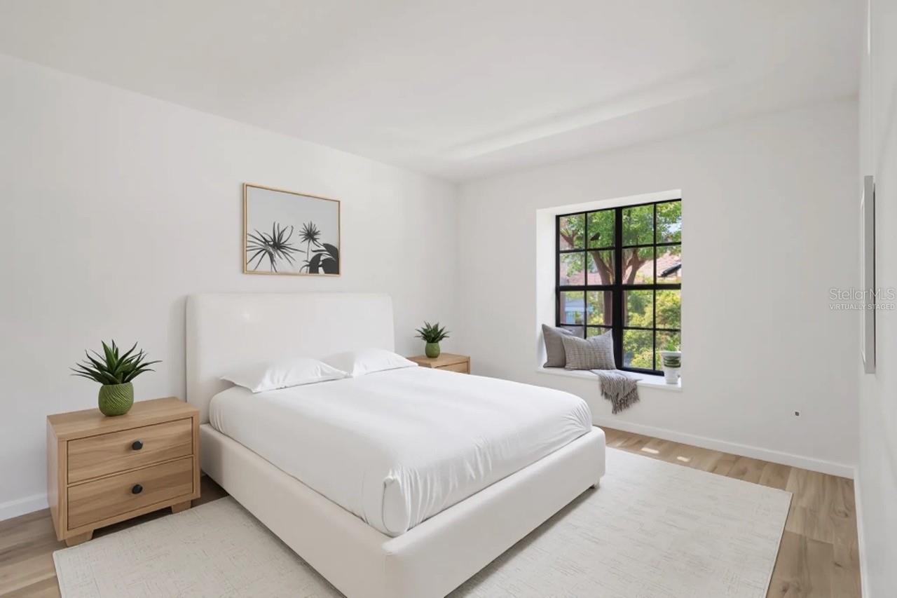 CARROLLWOOD SPRGS CLUSTER HMS - Residential