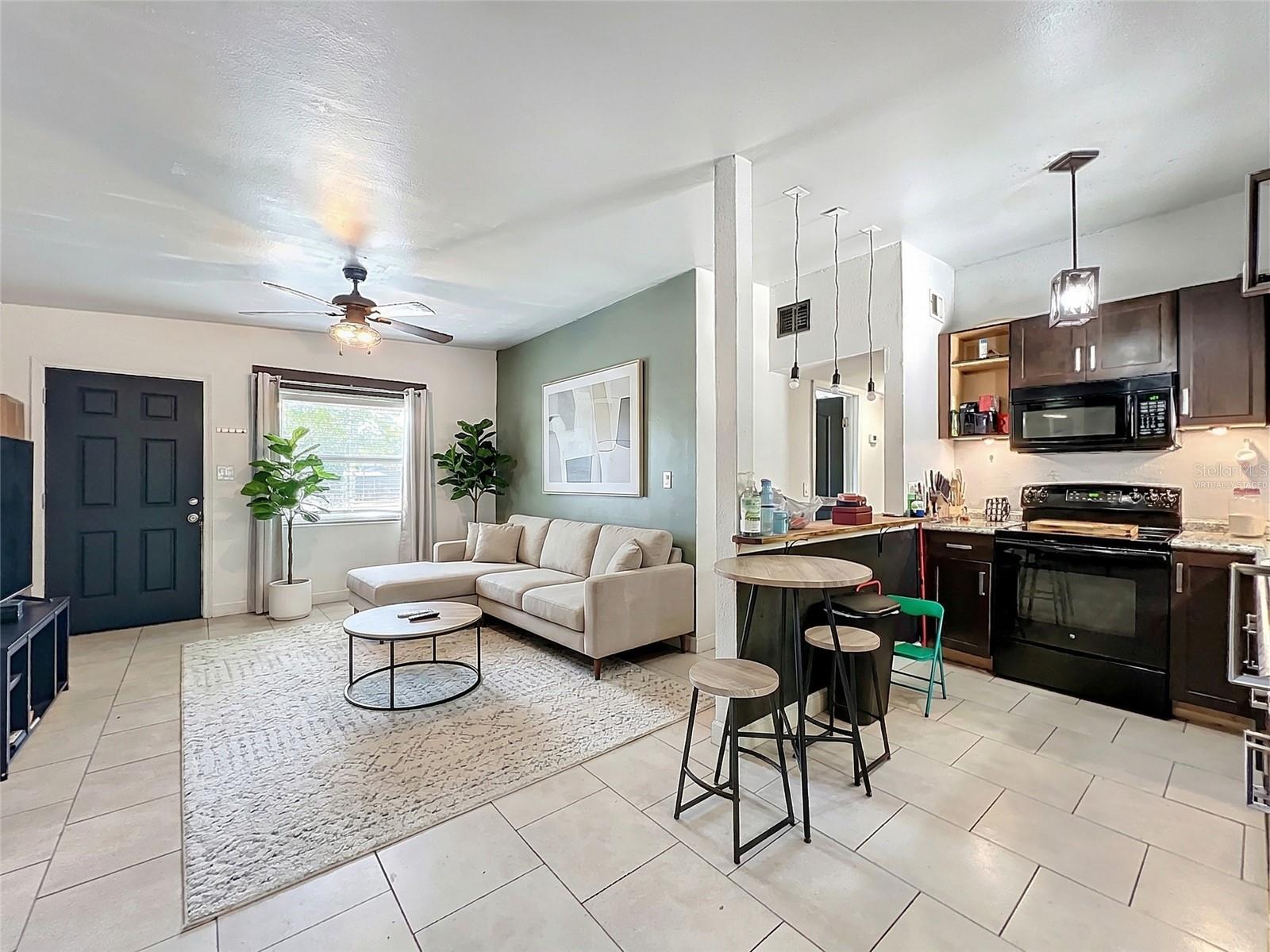 PEACH LAKE MANOR - Residential