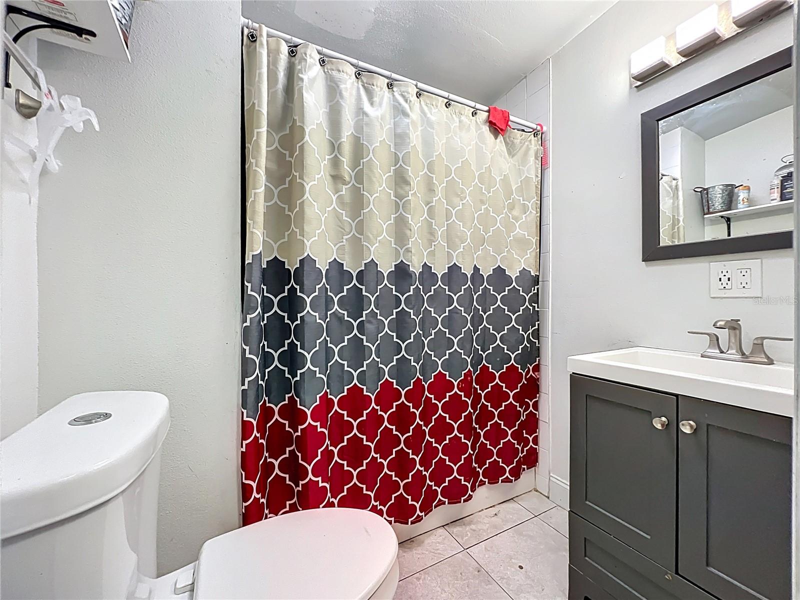 PEACH LAKE MANOR - Residential