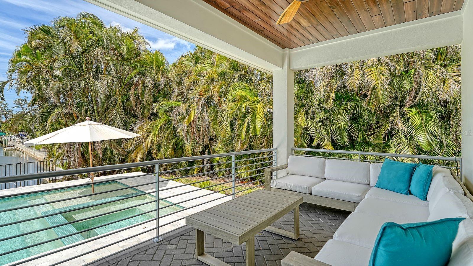 1206 - AQUALANE ESTATES 3RD UNIT - Residential