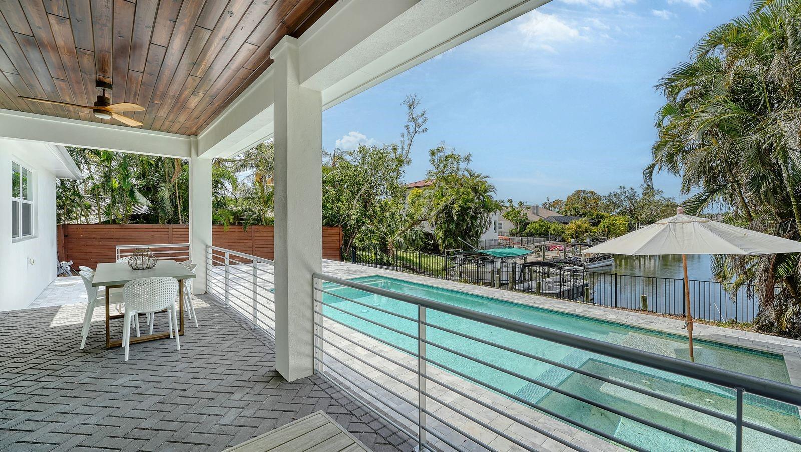 1206 - AQUALANE ESTATES 3RD UNIT - Residential